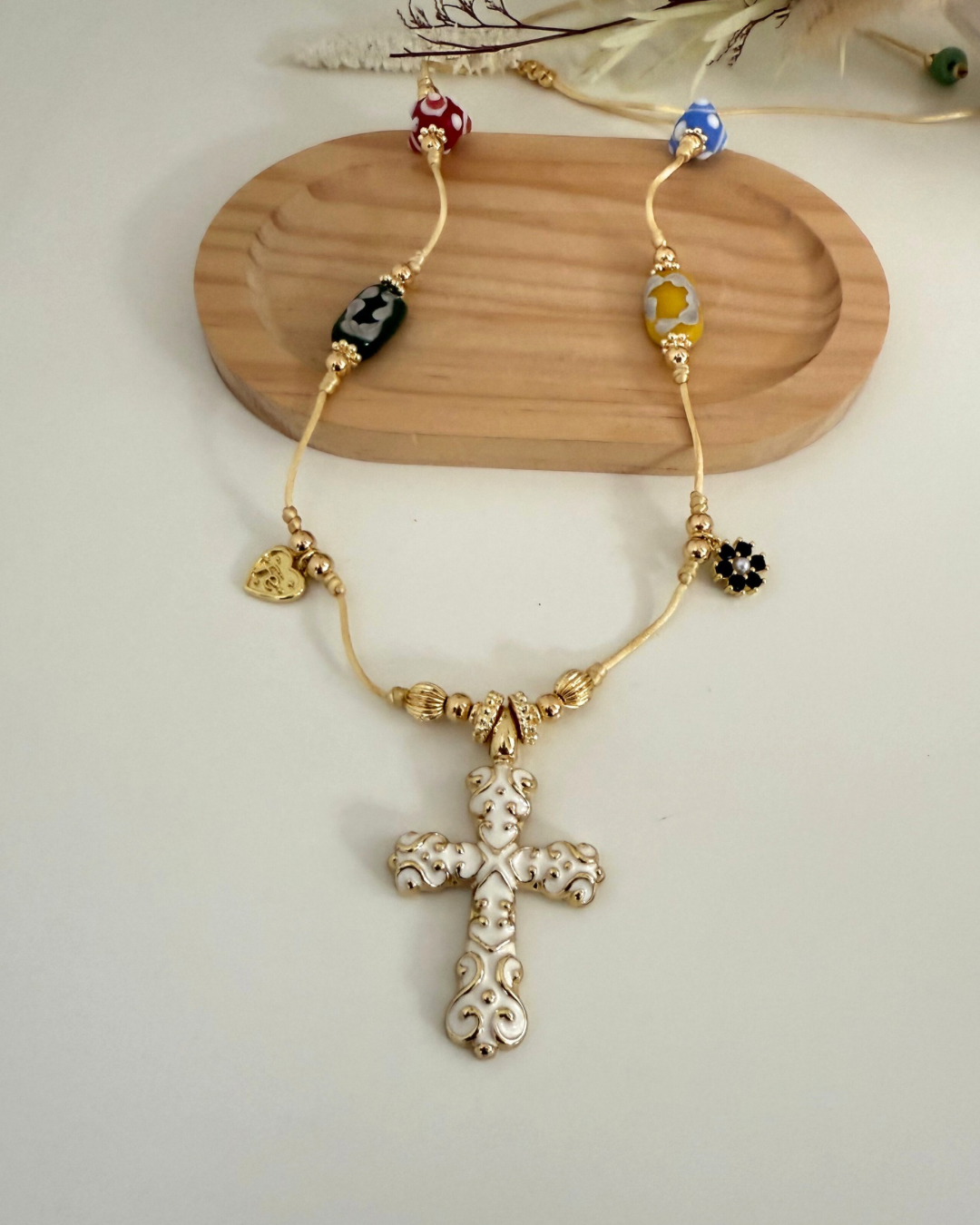 Collar Mercy