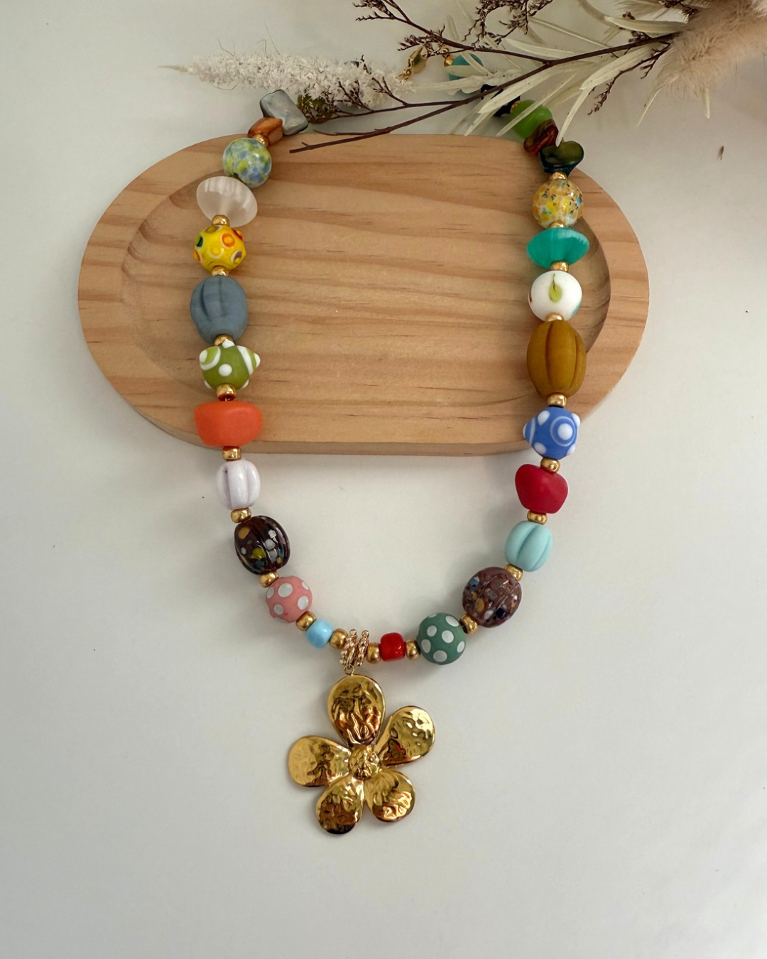 Collar Flor Dorada
