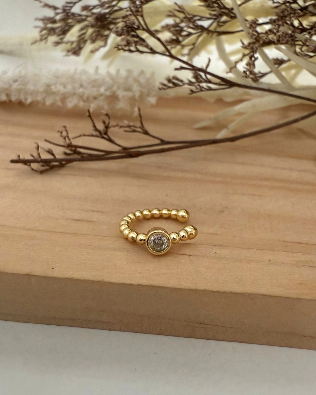 Zirconia earcuff