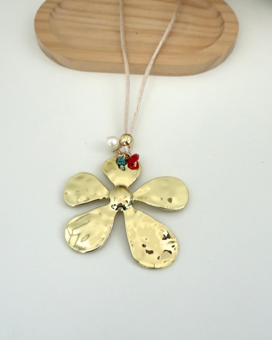 Collar largo Flor