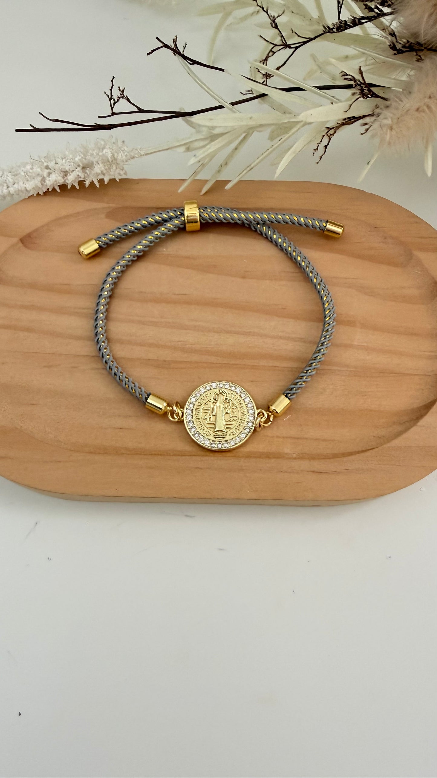 Pulsera de San Benito