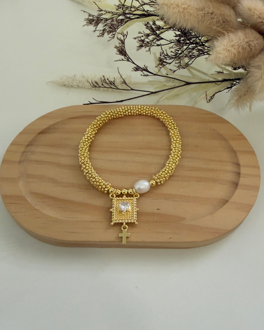 Pulsera Corazón con Cruz