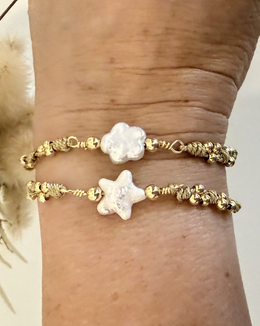 Pulseras Estrella y Flor