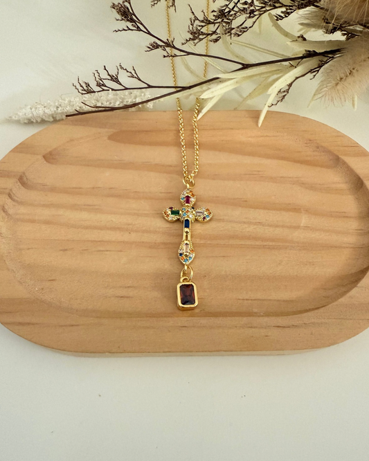 Cadena Crucifijo en Piedras